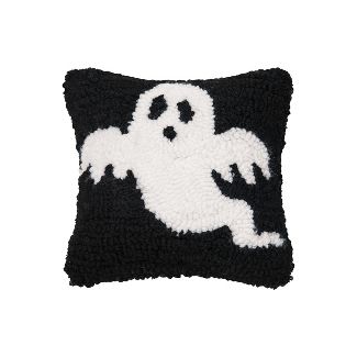 Spooky Ghost Hooked Pillow  C & F   