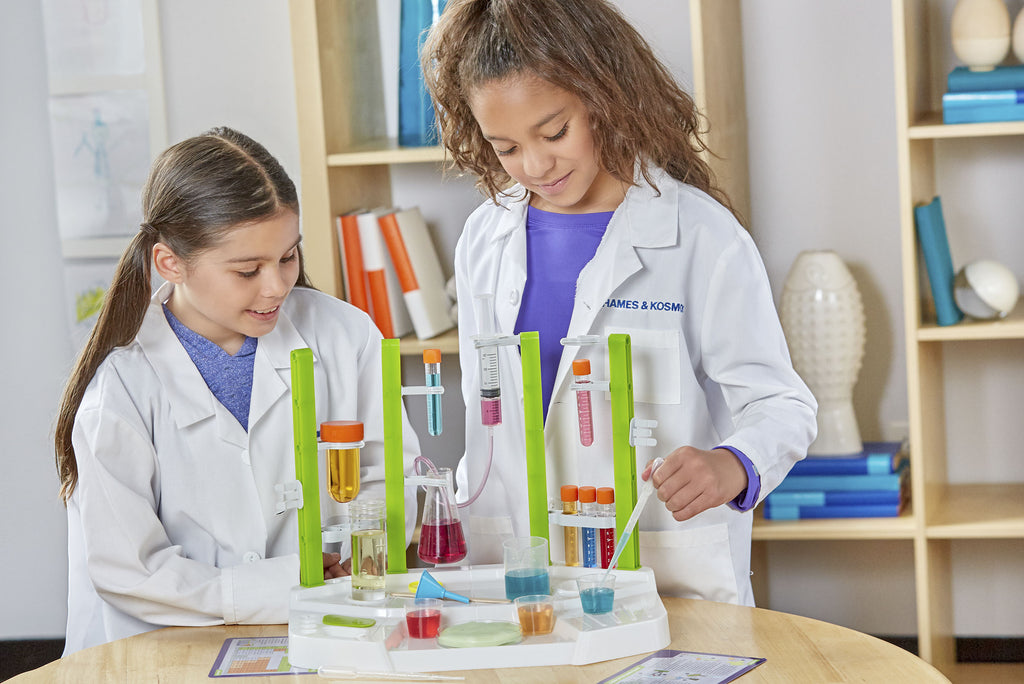 Ooze Labs - Chemistry Station  Thames & Kosmos   